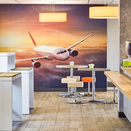 Hotel Ibis Budget Marseille Aeroport Provence Vitrolles (Bouches-du-Rhone)