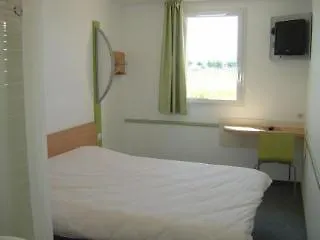 Ibis Budget Marseille Aeroport Provence Hotel 2*