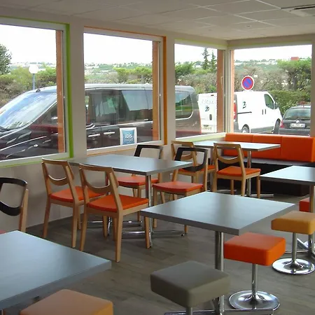 Ibis Budget Marseille Aeroport Provence Hotel Vitrolles (Bouches-du-Rhone)